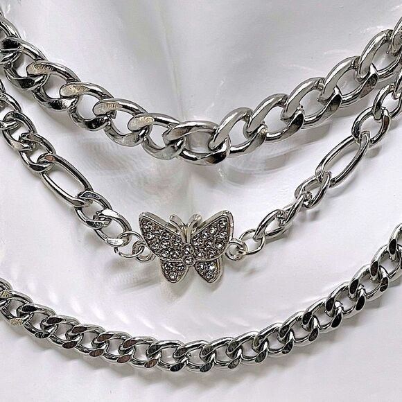 3 Piece Set - Butterfly 🦋 on Silver l Rhinestone adorned l 3 chain Set l New - Picture 1 of 9